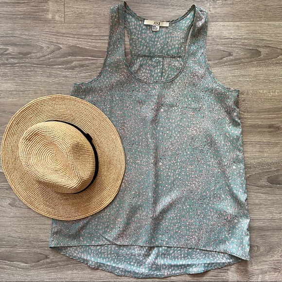 SALE ☀️ 2/$20 Light Teal Animal Print Top - Picture 1 of 5